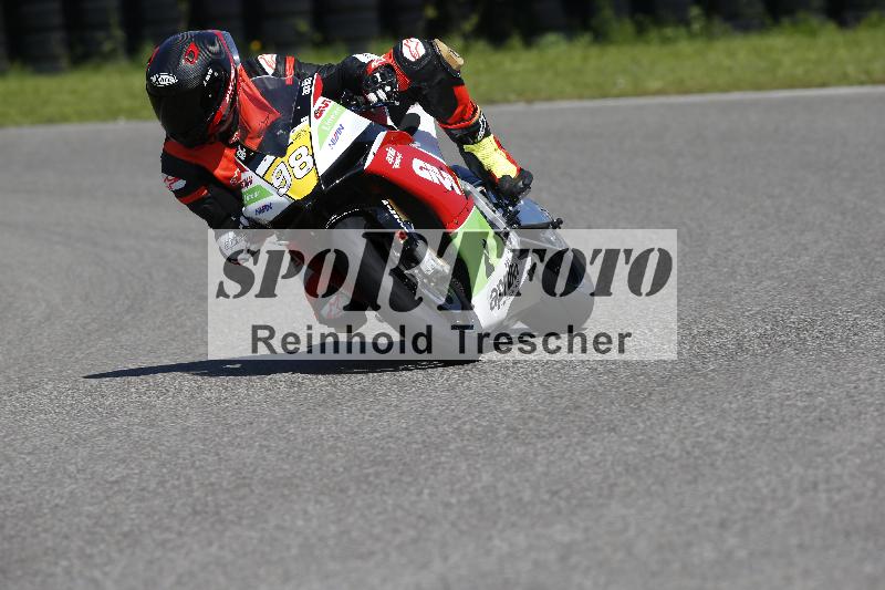 /Archiv-2024/29 12.06.2024 MOTO.CH Track Day ADR/Gruppe gelb/98